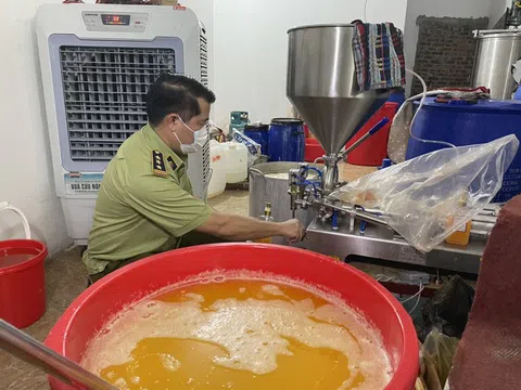Công nghệ sản xuất mỹ phẩm "xô chậu" vẫn hoành hành