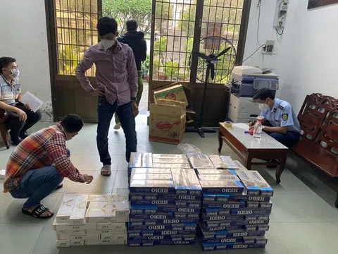 Vận chuyển trên 2.000 bao thuốc lá lậu để lấy công 250.000 đồng